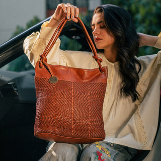 Vienna - The Handbag -Cognac