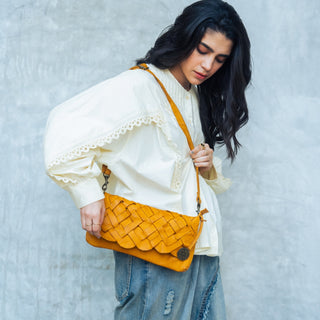 Bruges - The Sling Bag Mustard