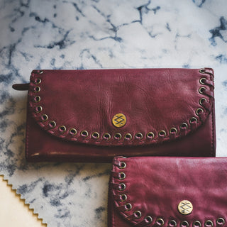 Alexis - The Wallet -Garnet