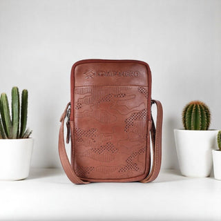 Garrison - The Mobile Pouch -Cognac
