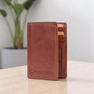 Maddox - The Passport Wallet -Cognac
