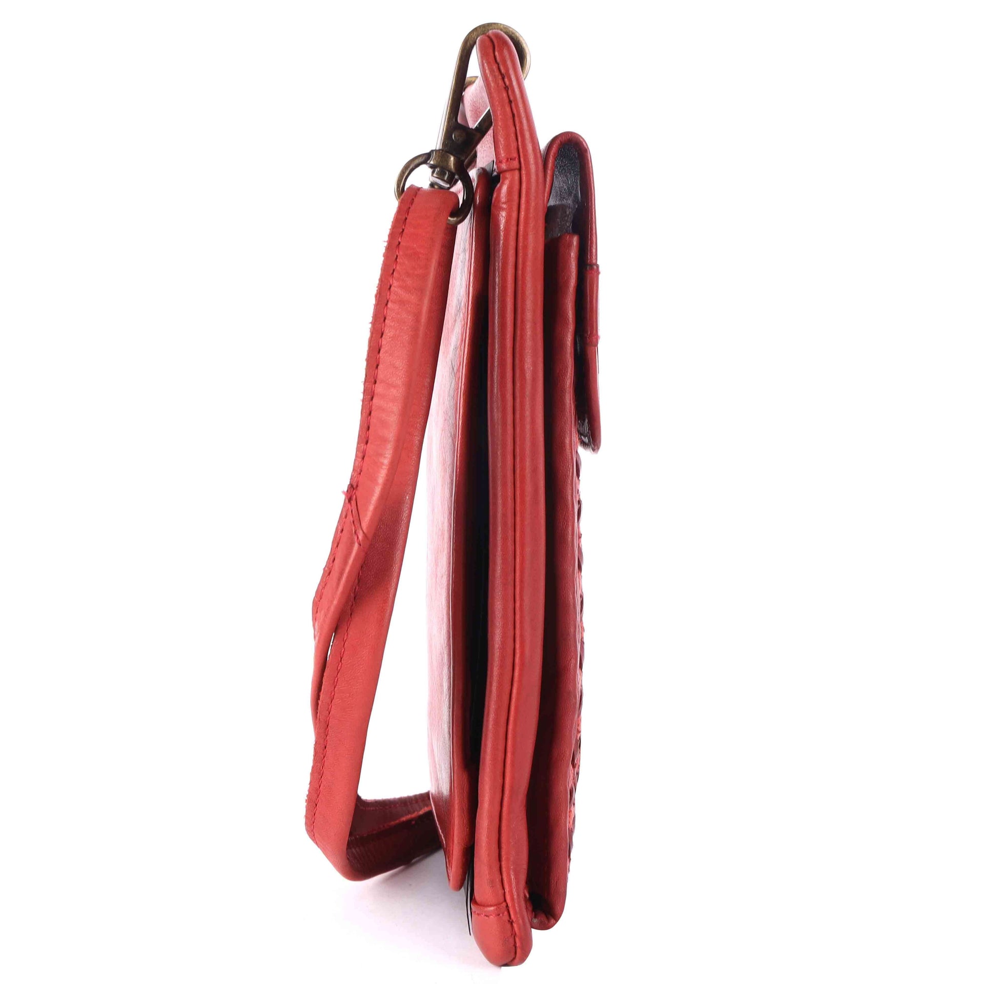 Itzel-The Mobile Pouch