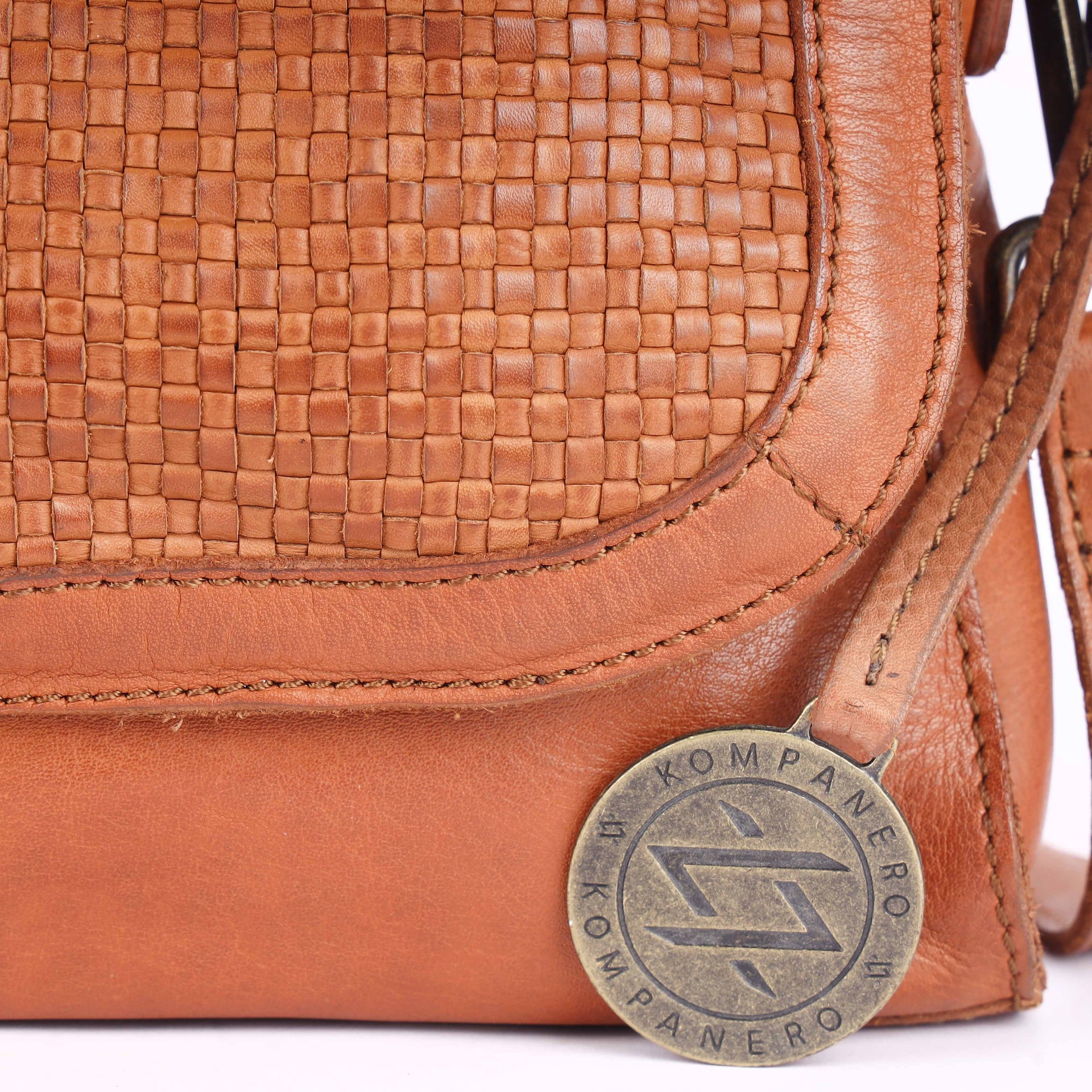 Melissa - The Sling Bag