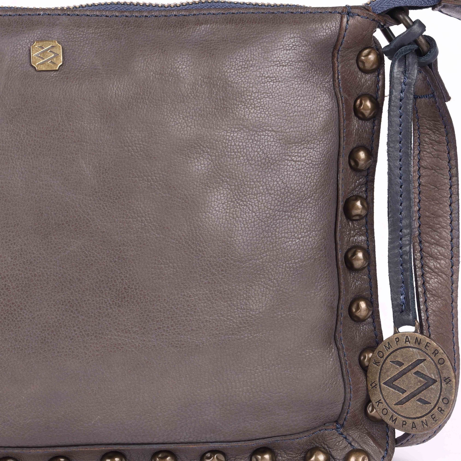 Samaira - The Sling Bag