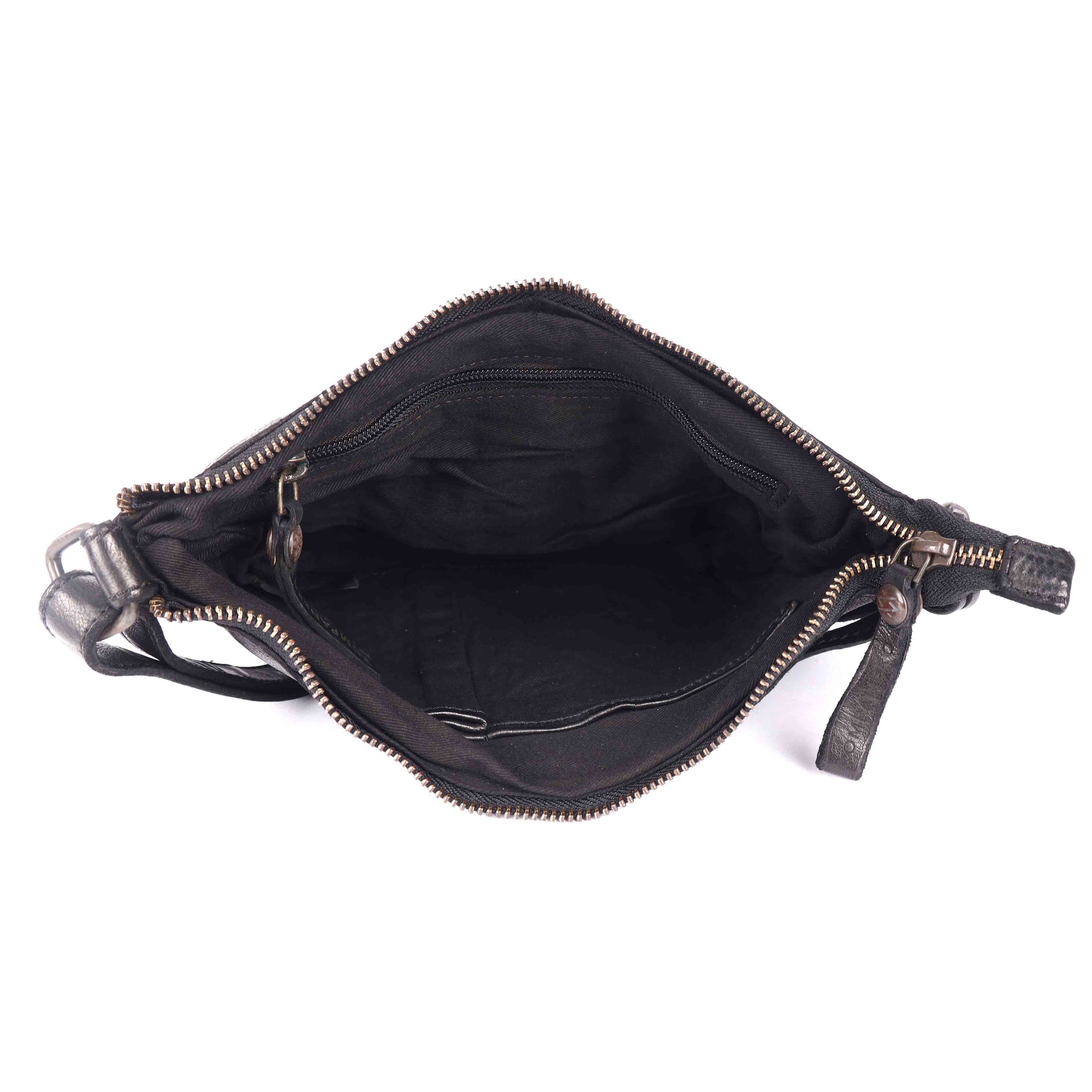 Samaira - The Sling Bag