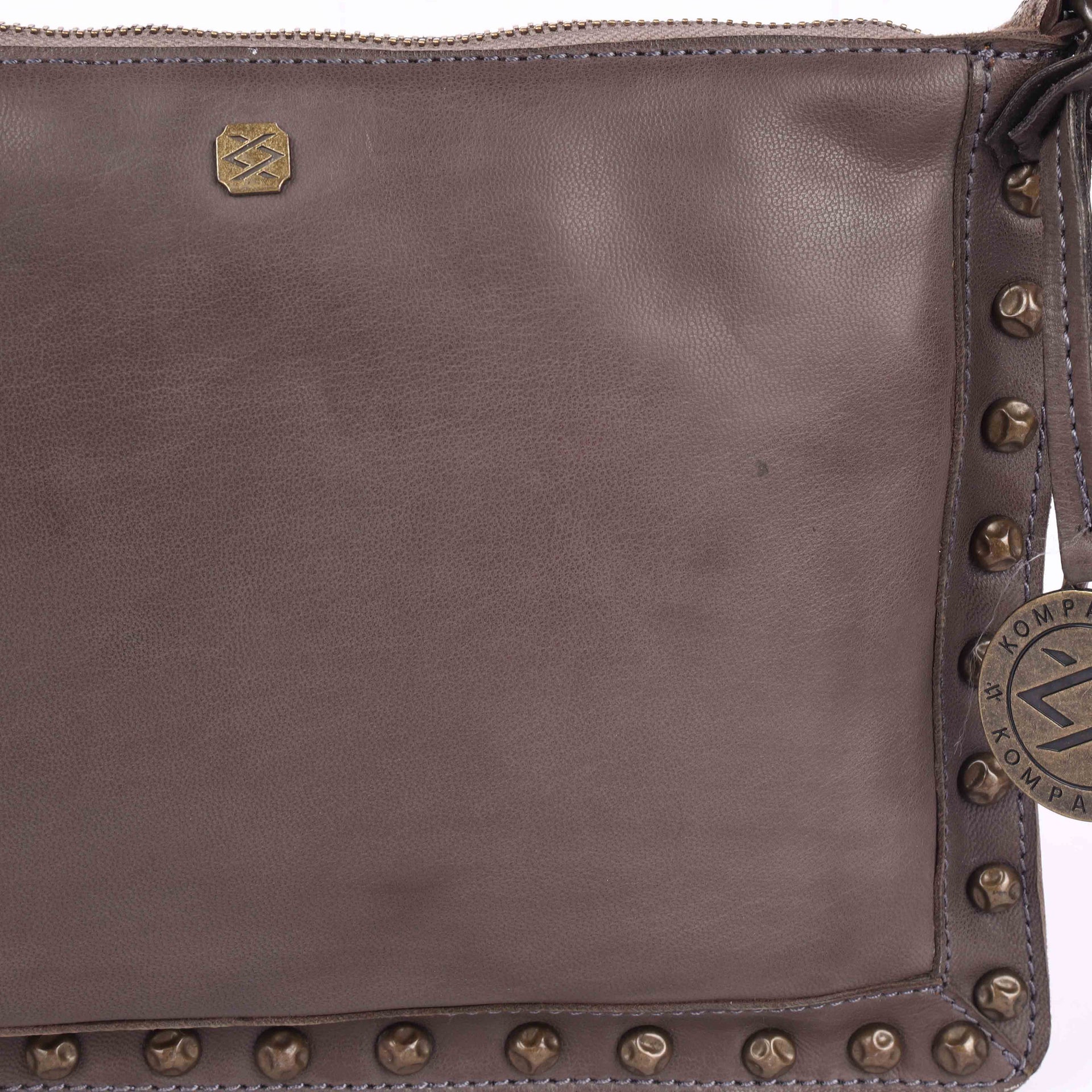 Samaira - The Sling Bag