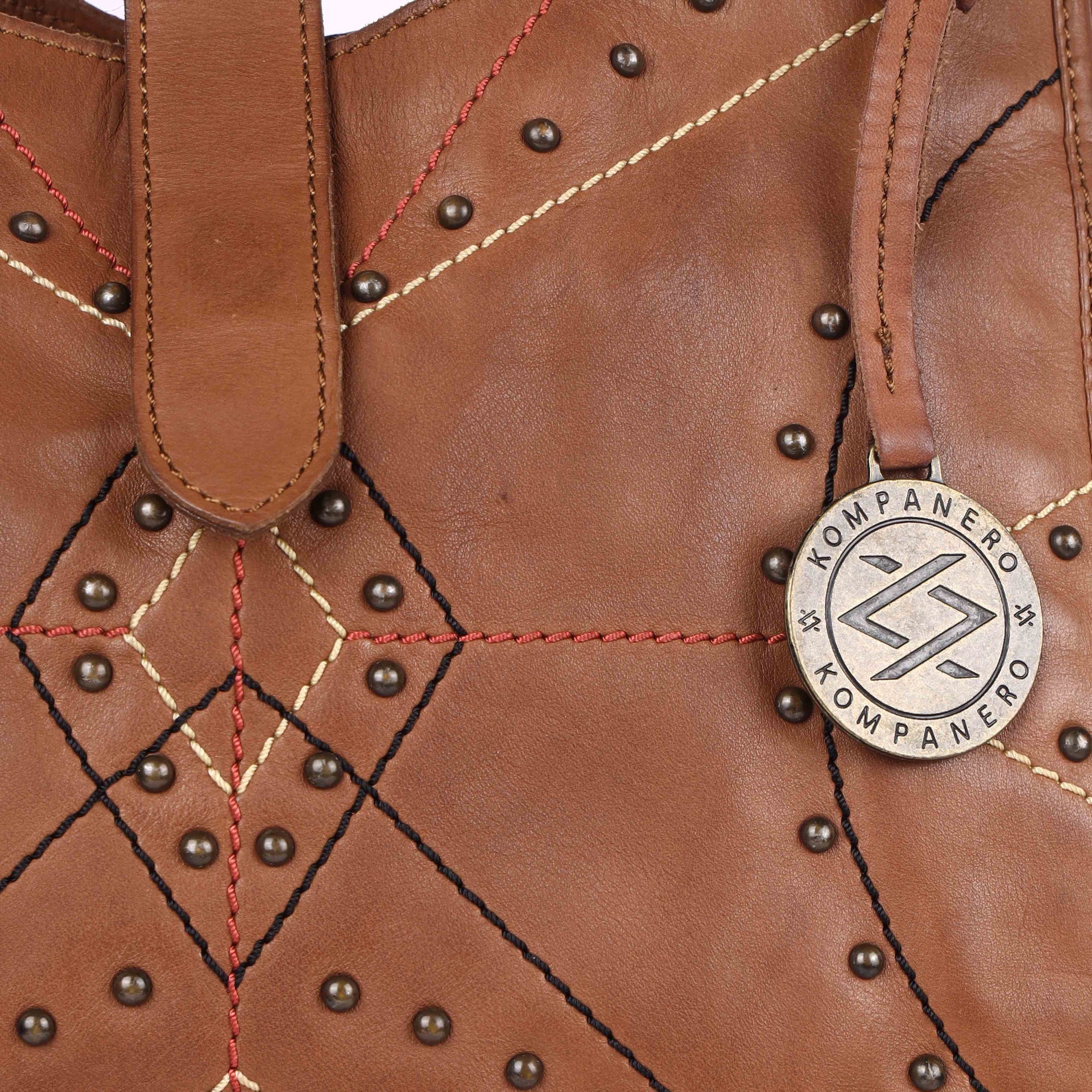 Alora - The Crossbody
