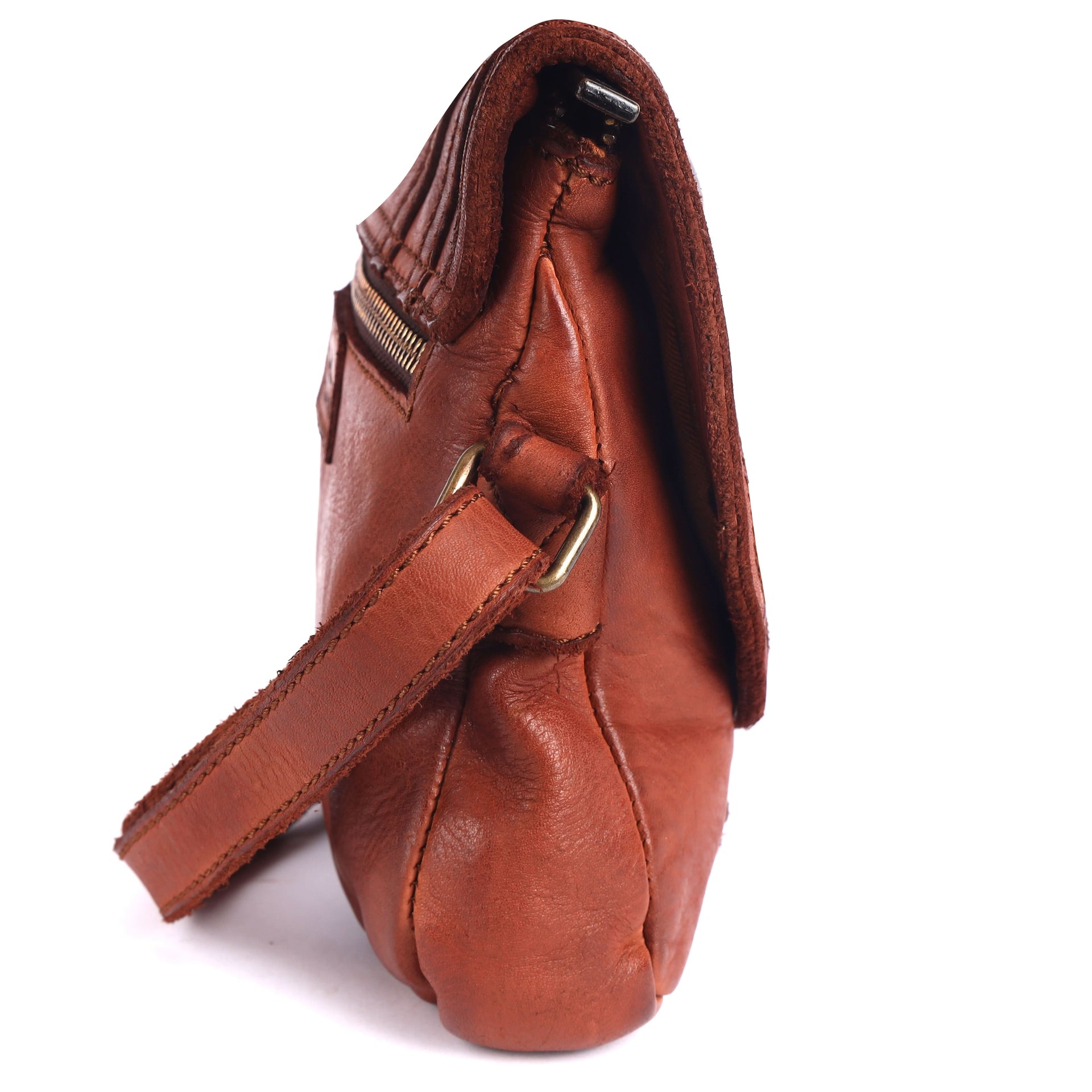 Lucy - The Crossbody