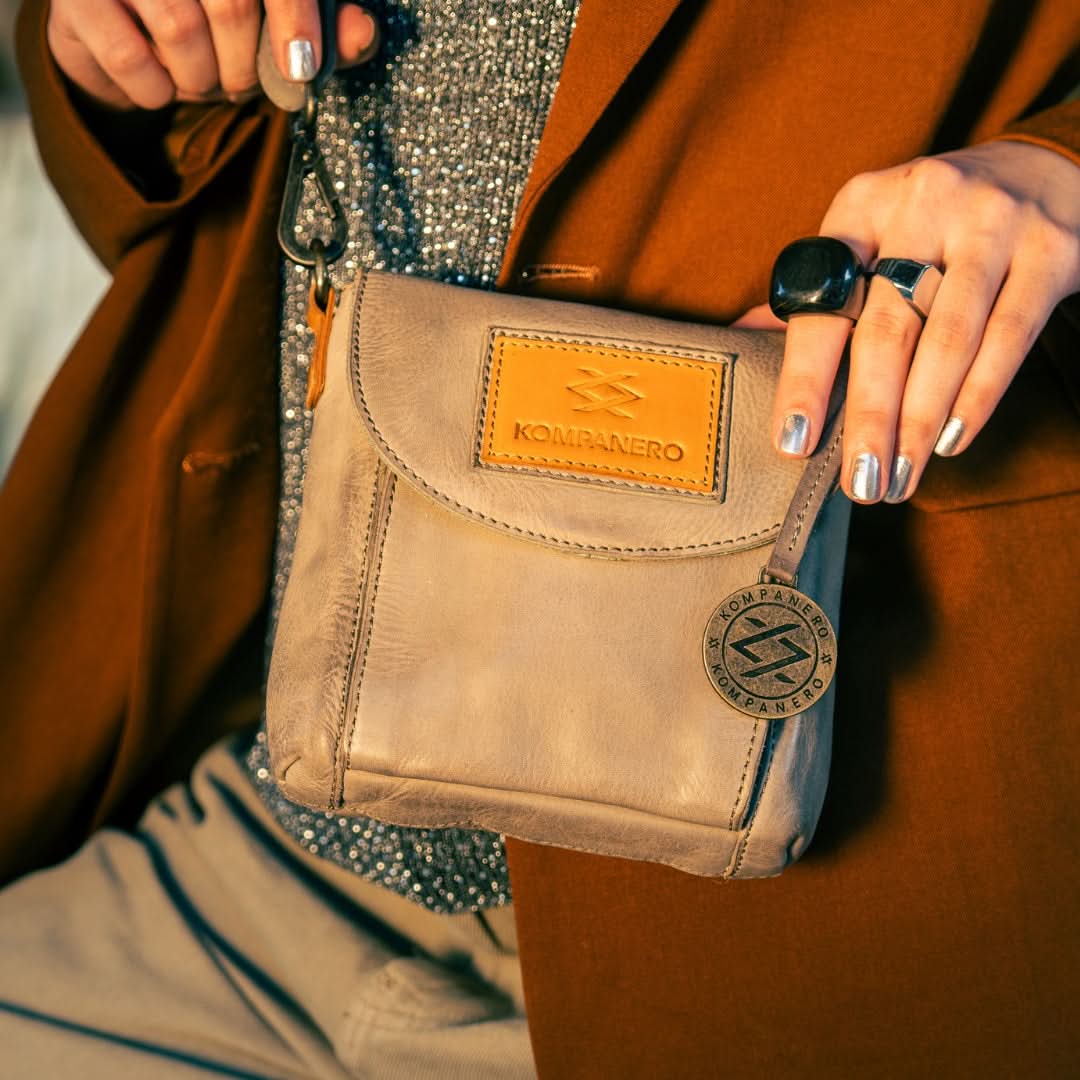 Volcano-The Crossbody