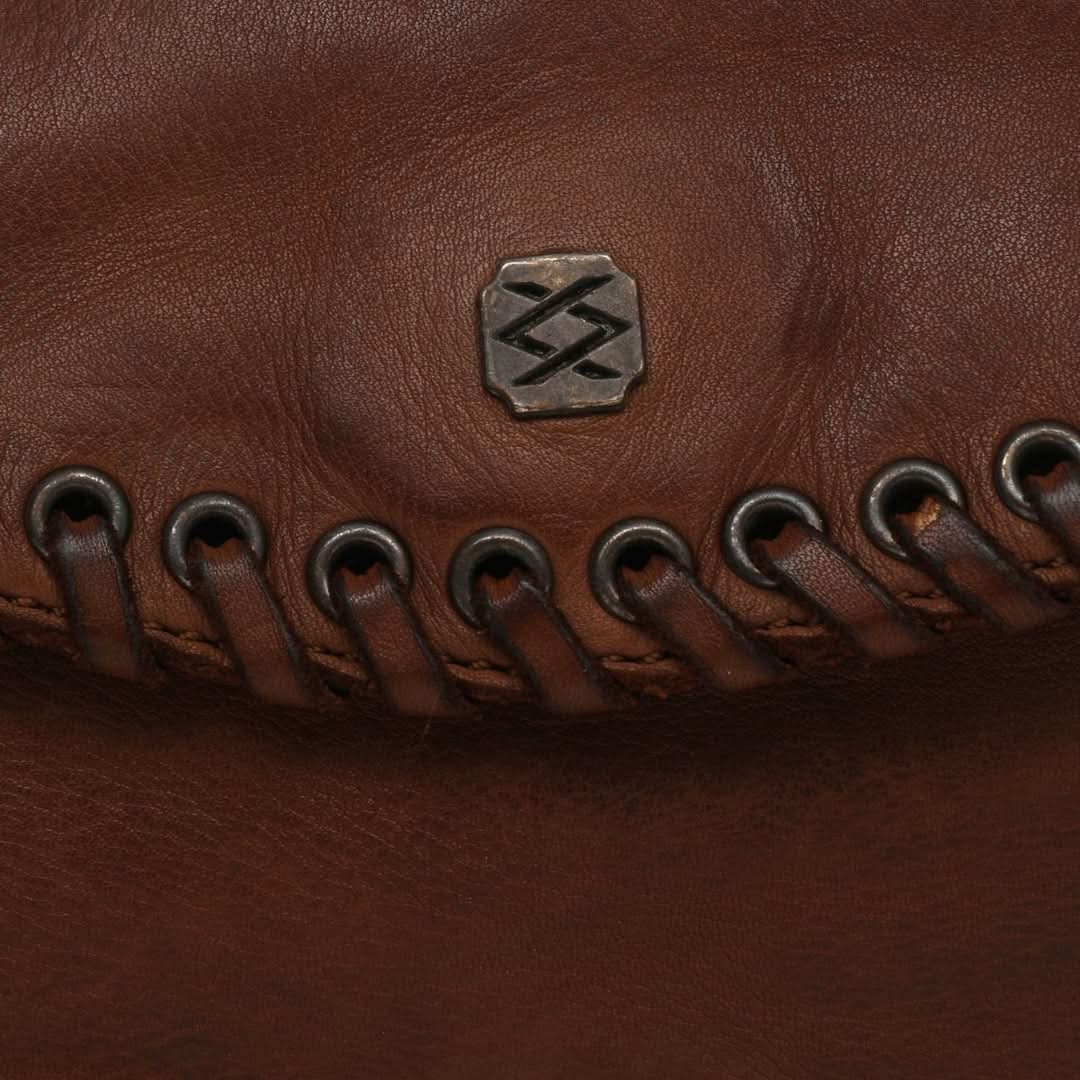 Haura - The Sling Bag