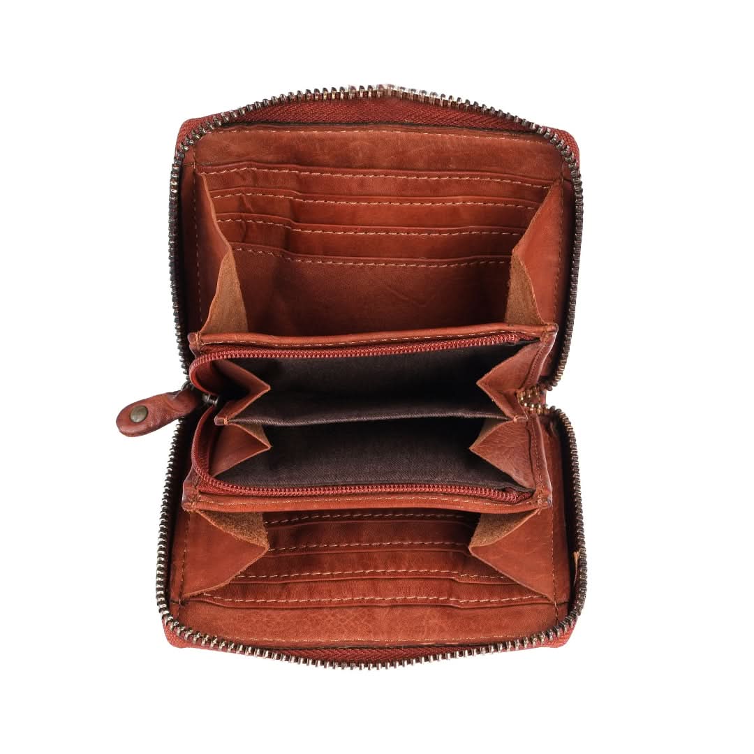 Aleena - The Wallet