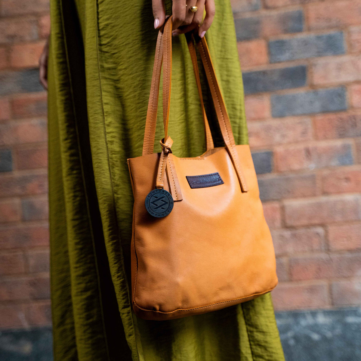 Edeline - The Handbag