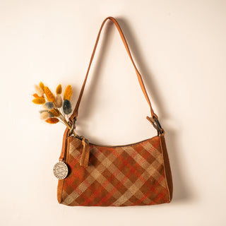 Petra - The Handbag