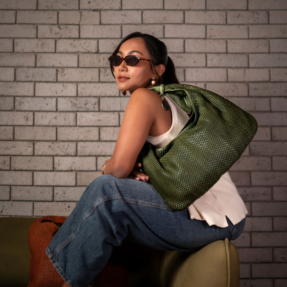Valencia - The Hobo Bag