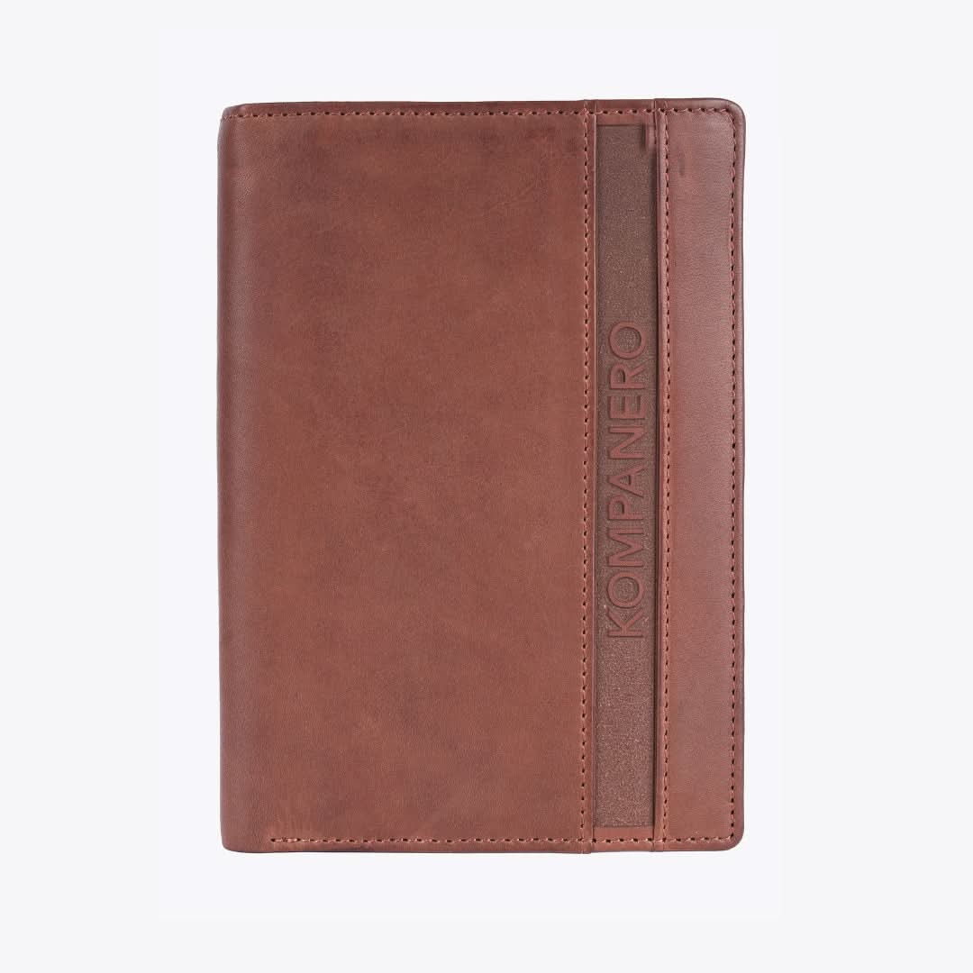 Carver - Travel Wallet