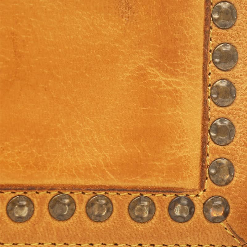 Maya - The Wallet