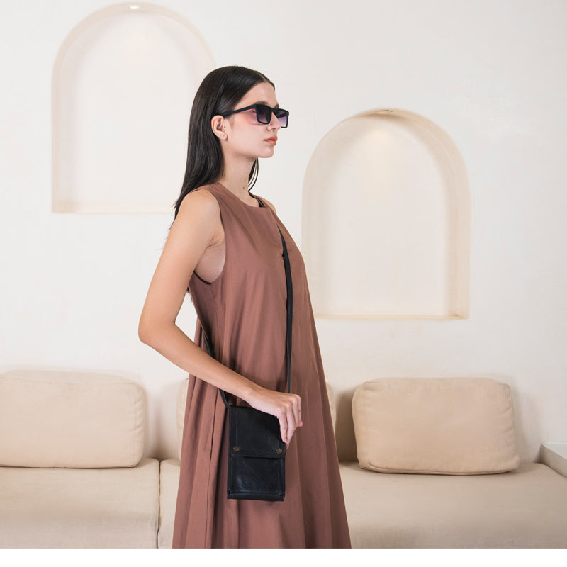 Alexander-Mobile Pouch