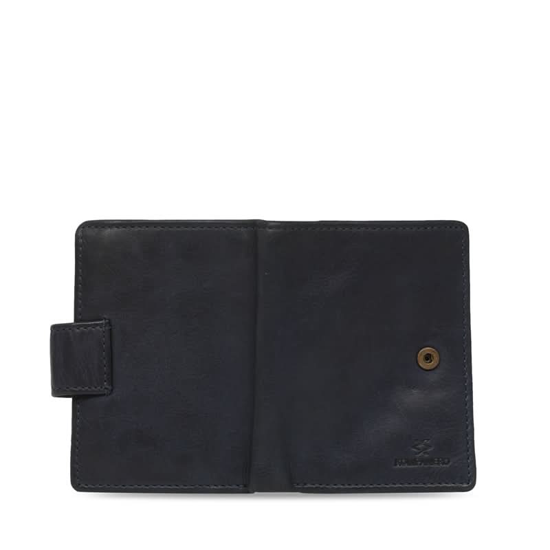 Logan - The Card Holder
