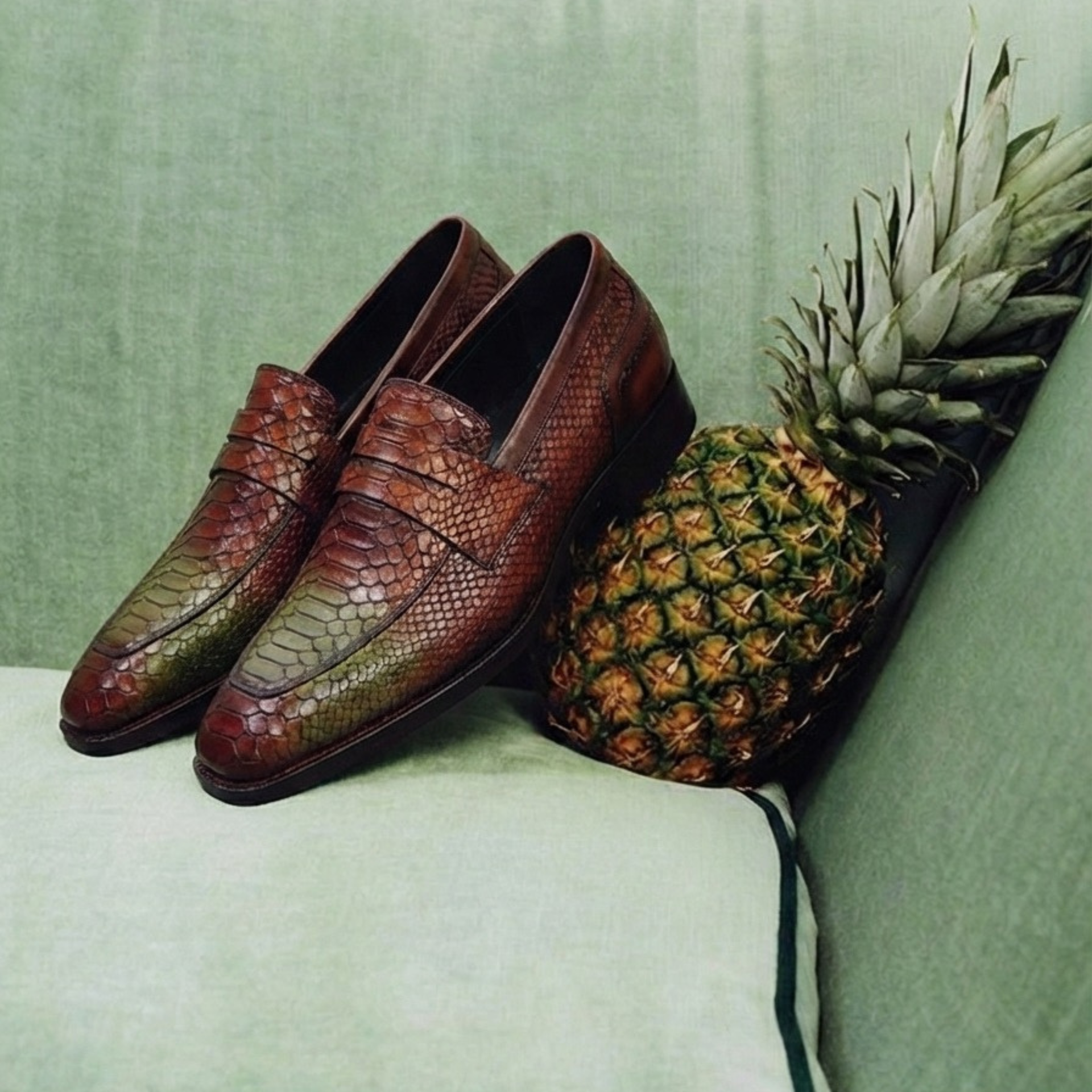 Stark - The Loafer