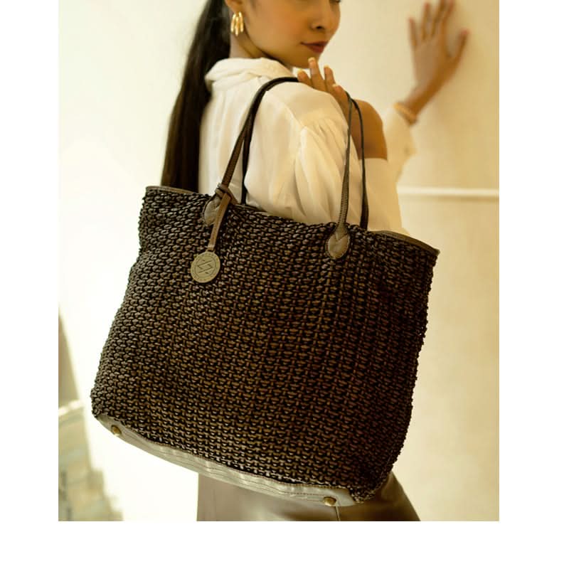 Levi - The handbag