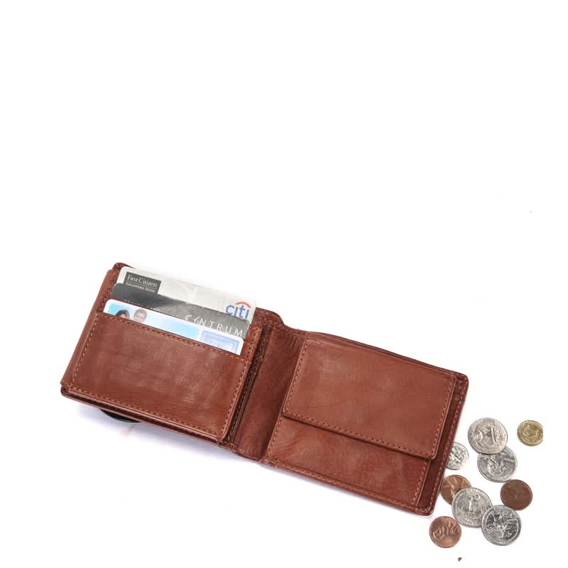 Justin - The Wallet