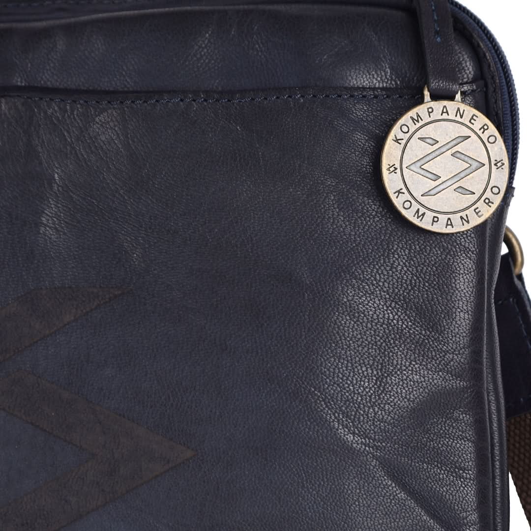 Eadwald-The Laptop Bag