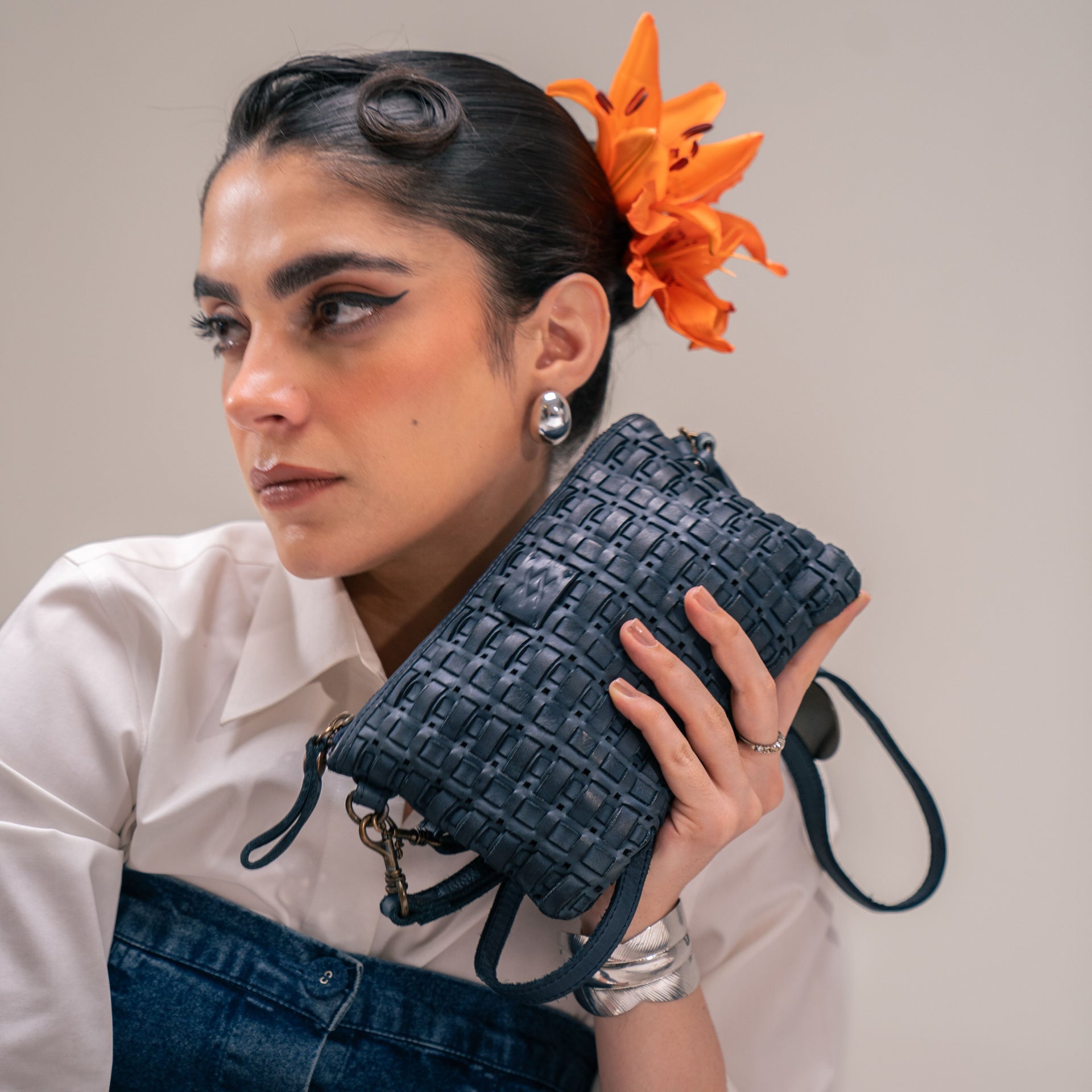 Erica - Small Sling Bag