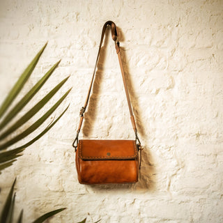 Astra - The Sling Bag