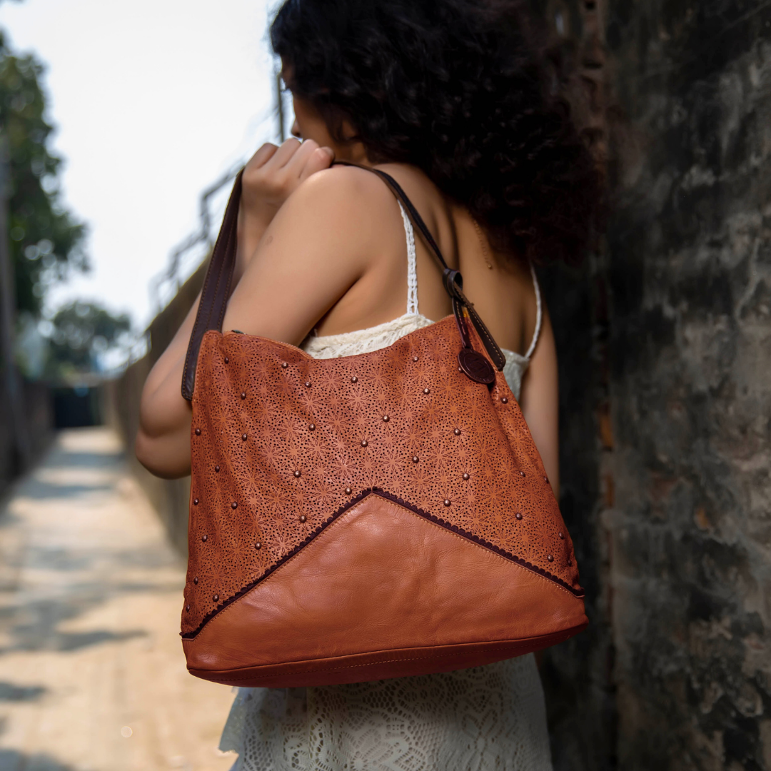 Aimee - The Handbag