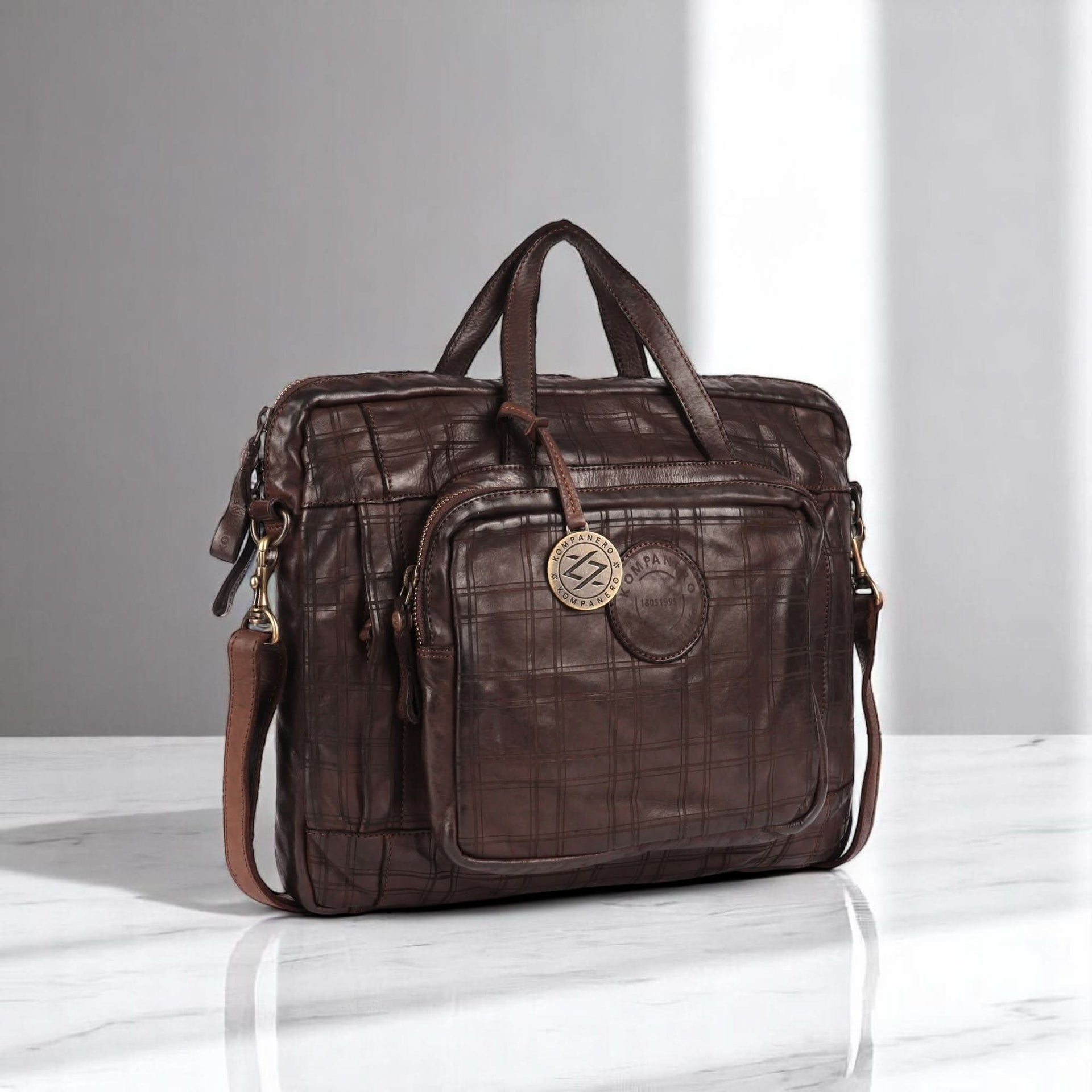 Ternet-The Laptop Bag