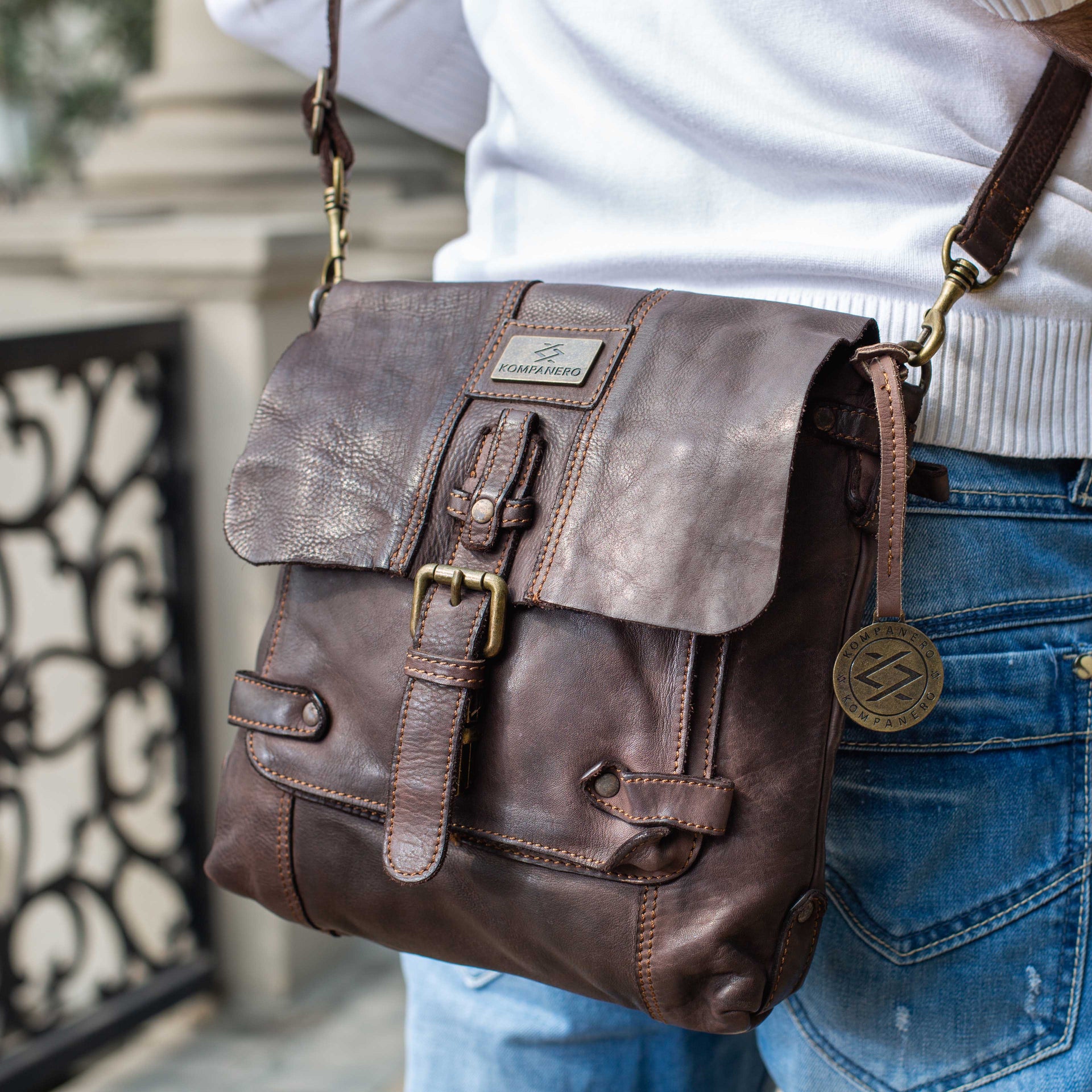Adam-The Messenger Bag