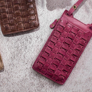 Erica - The Mobile Pouch -Garnet