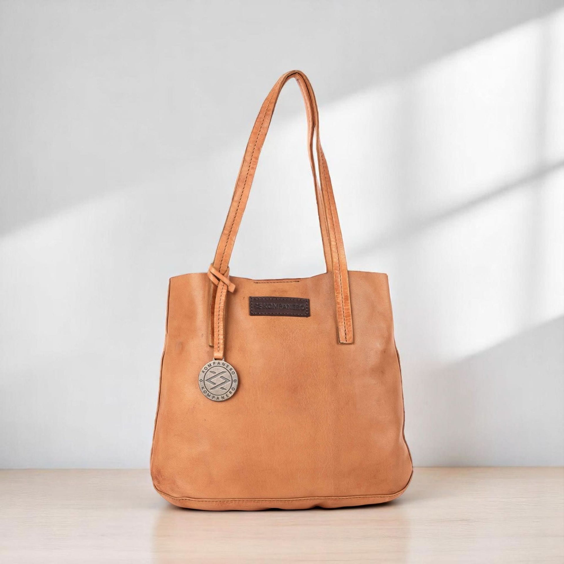 Edeline - The Handbag