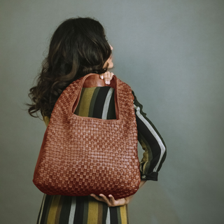 Eilaria - The Handbag