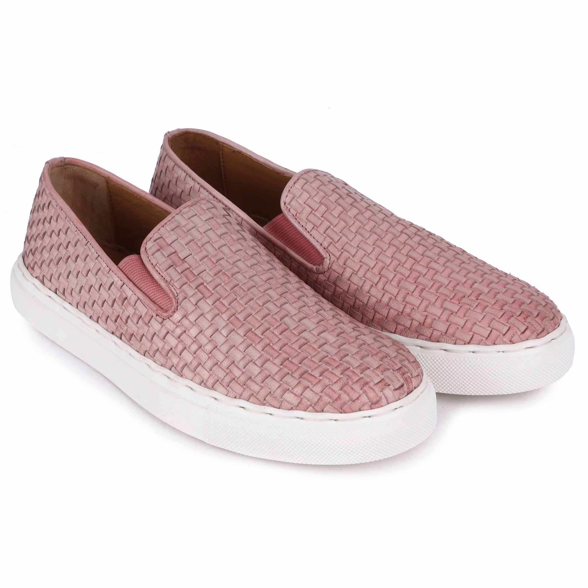 Evana - The Sneaker
