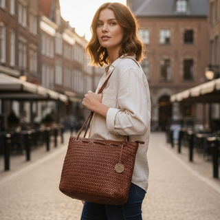 Fintan - The Handbag