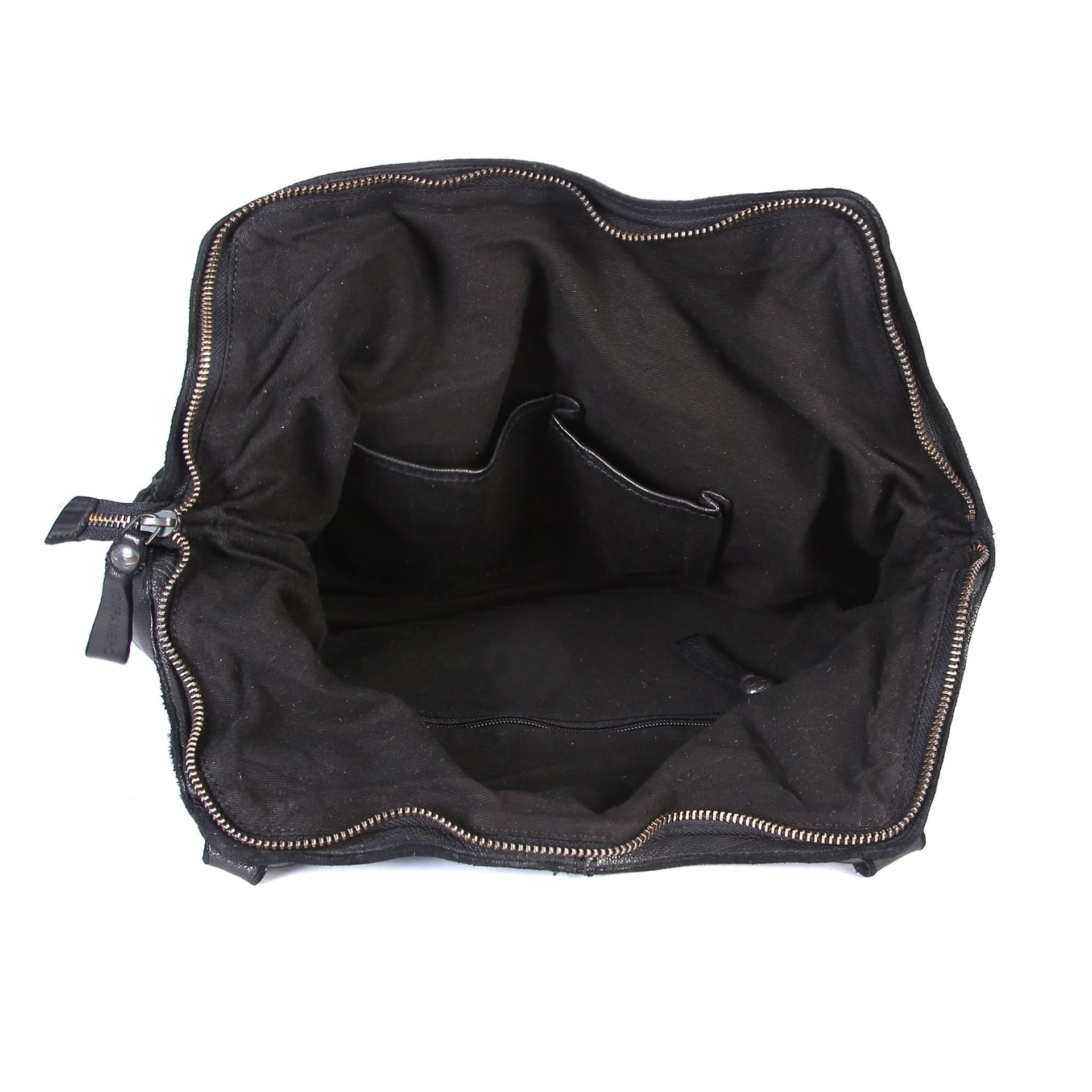 Amelia - The Handbag
