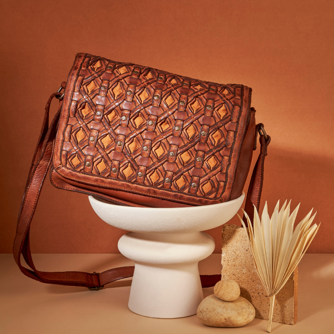 Valentina - The Satchel