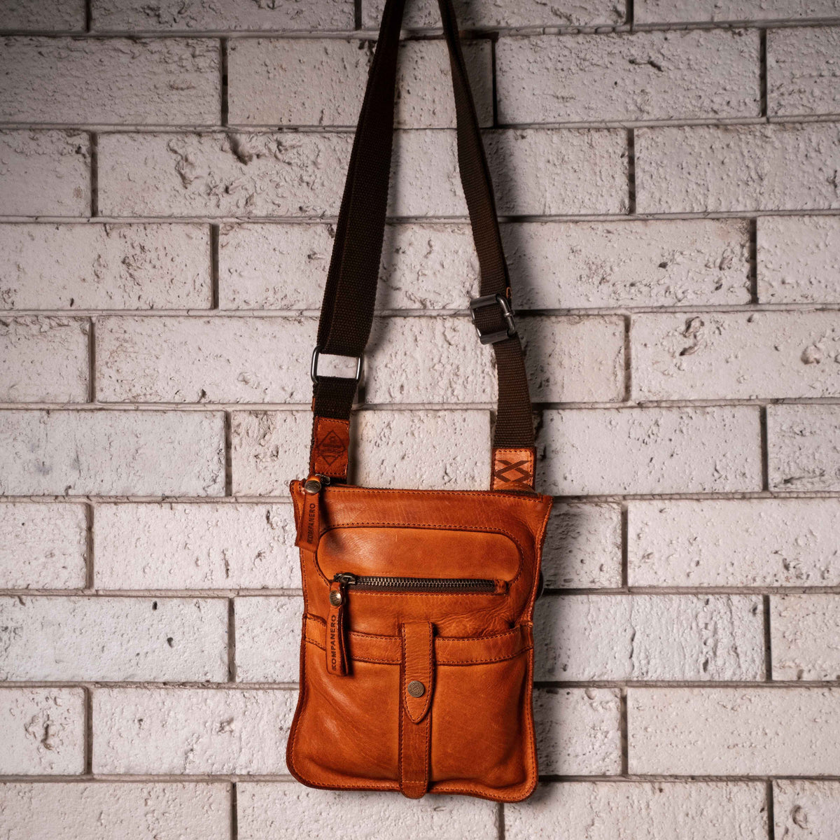 Roadster-The Crossbody